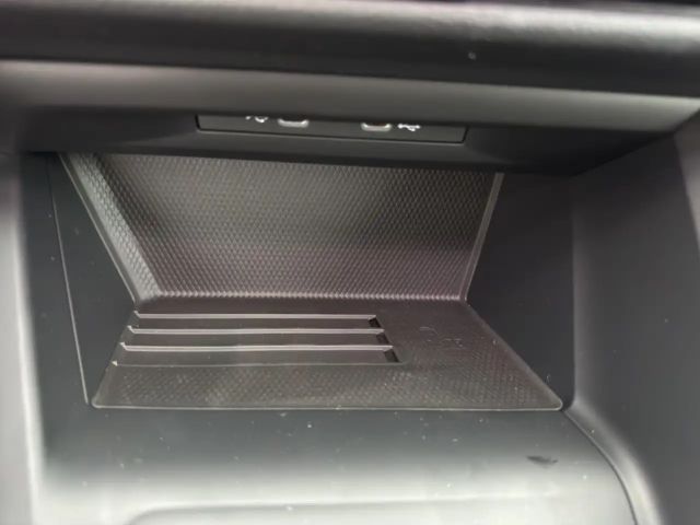 Volkswagen Golf 1.5 TSI Golf VIII Life