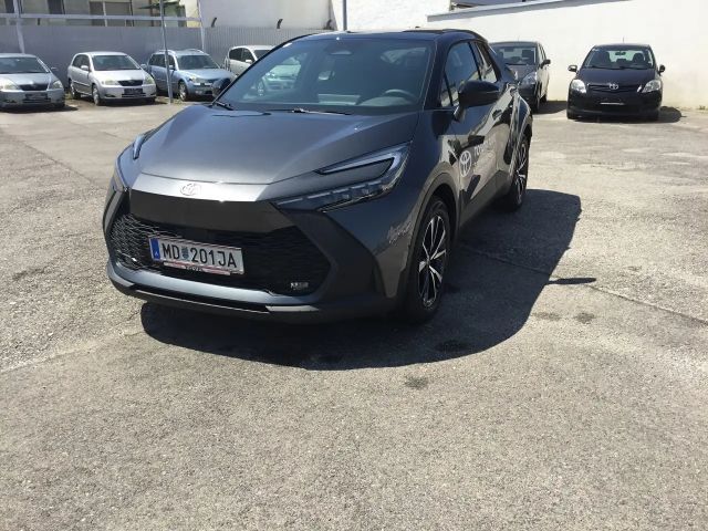 Toyota C-HR Active Hybride Plug-in