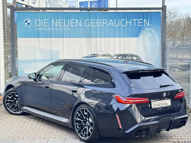 BMW M5 Touring Keramik M-Drivers-P Pano B&W AHK 0,5%