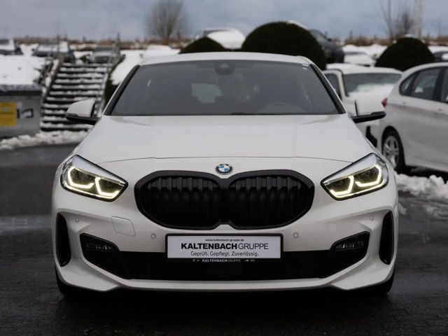 BMW 118 118i M-Sport Sedan