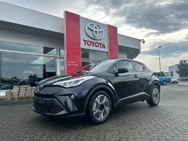 Toyota C-HR Hybride Team D