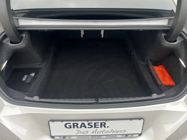 BMW M8 Competition Coupé Gran Coupé