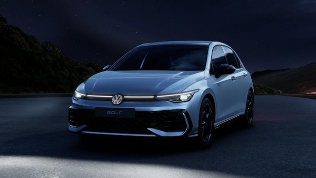 Volkswagen Golf Golf 1,5     R-L  BT110eTSID7F