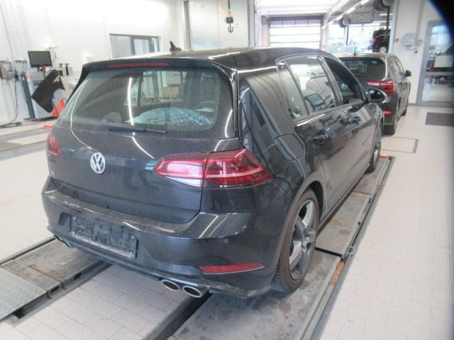 Volkswagen Golf 2.0 TSI DSG Golf VII
