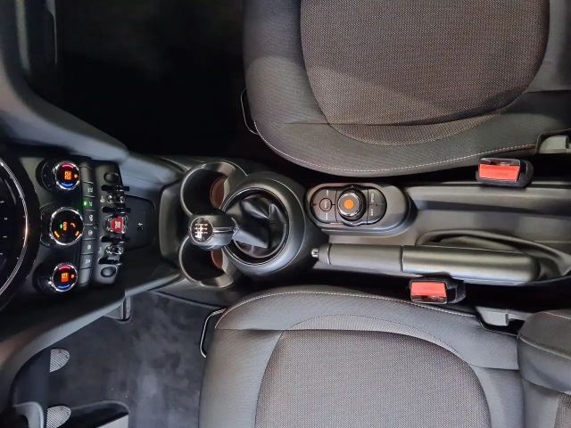 MINI One Hatch DAB LED Tempomat Frontscheibenheizung PDC uv