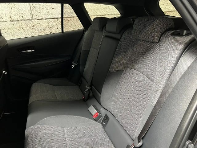 Toyota Corolla Active Hybride Touring