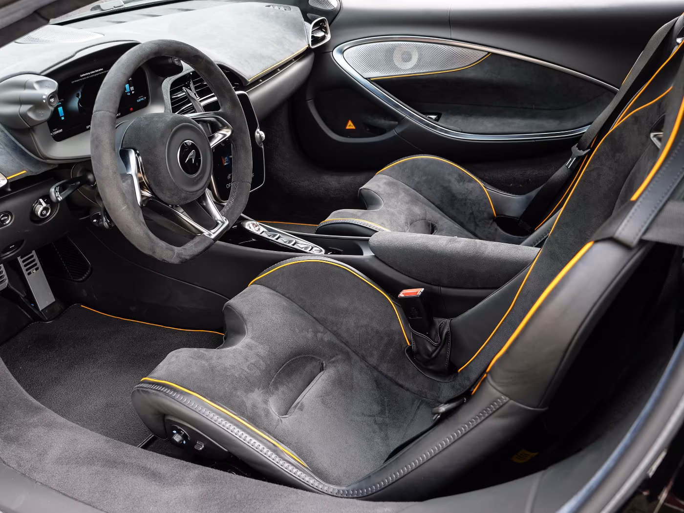 McLaren Artura Performance, Sport Exhaust, Technology