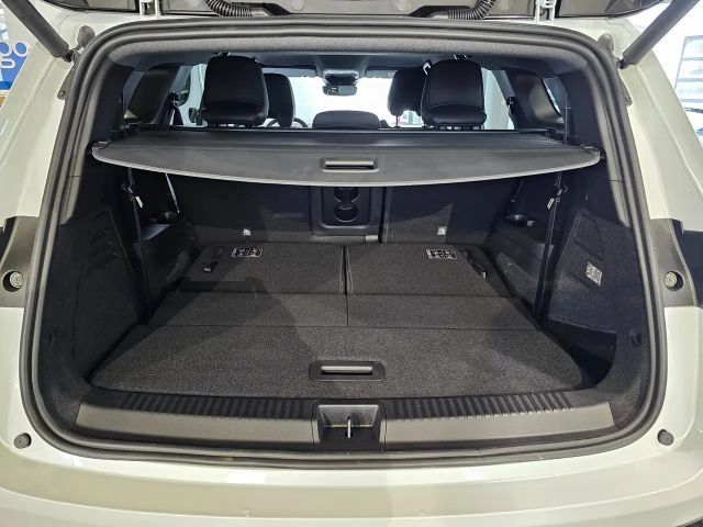 Renault Espace E-Tech Hybrid Techno