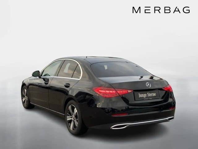 Mercedes-Benz C 200 C 200 d Sedan