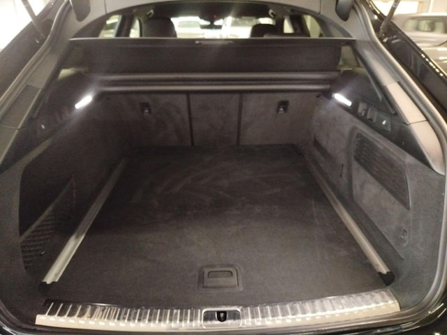 Audi A6 40 TDI Avant S-Line S-Tronic