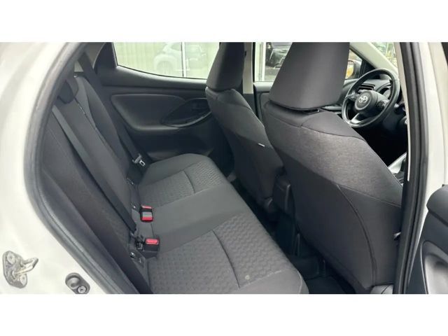 Toyota Yaris Hybride Team D