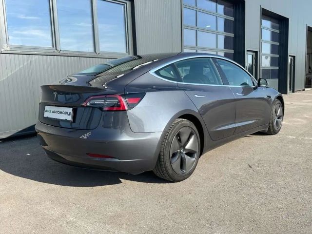 Tesla Model 3 RWD Standard Range