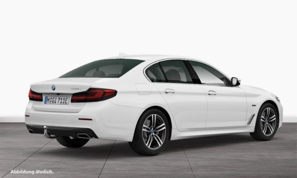BMW 530 530e Sedan