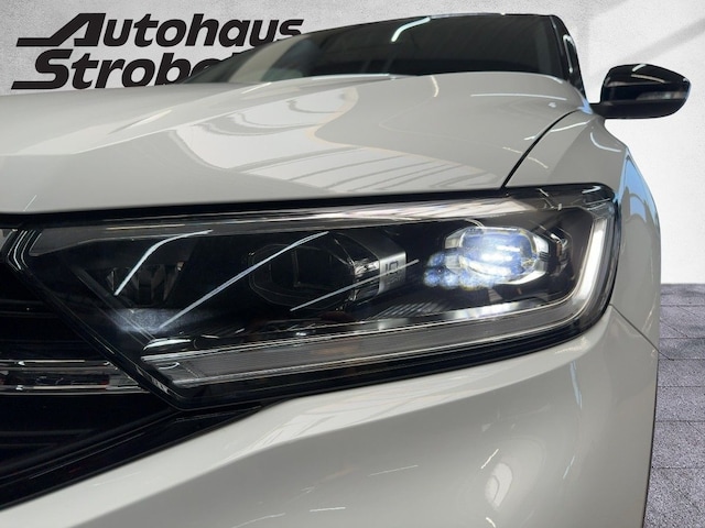 Volkswagen T-Roc 1.5 TSI DSG R-Line