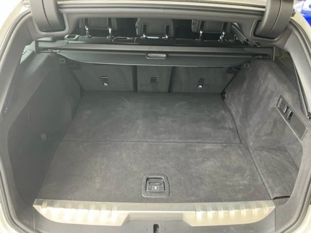 BMW 330 330e Touring xDrive