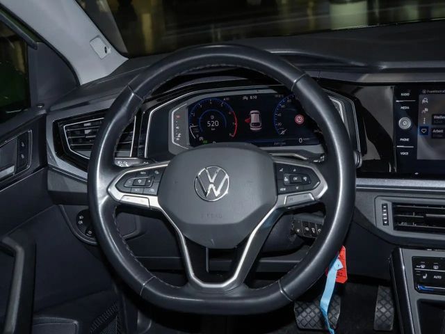 Volkswagen Taigo 1.5 TSI DSG Style