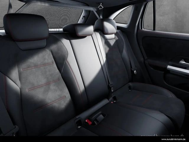 Mercedes-Benz GLA 200 AMG Line