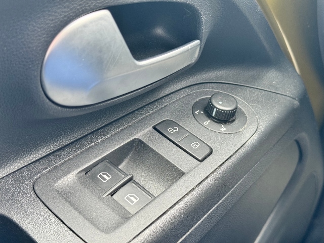 Volkswagen up! Move Move up!