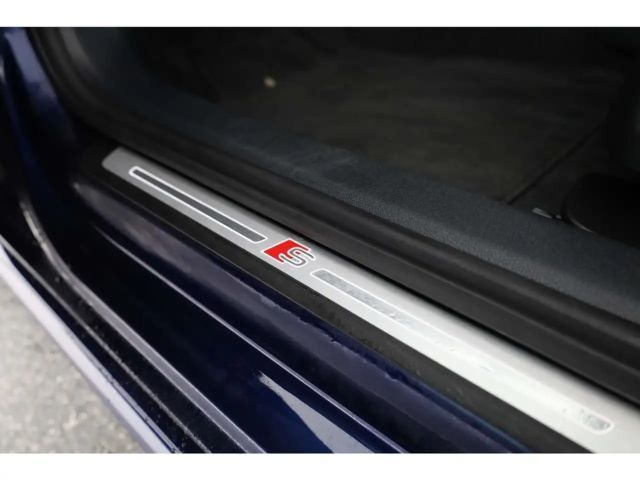 Audi A4 40 TDI Avant Quattro S-Line