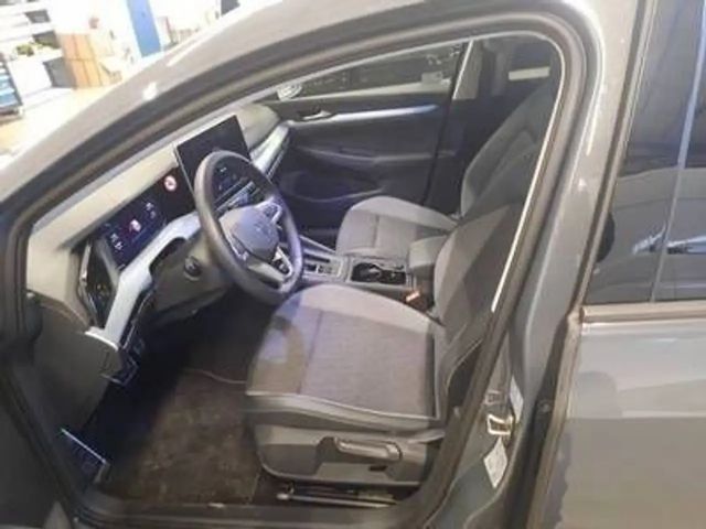 Volkswagen Golf 1.5 eTSI DSG Life