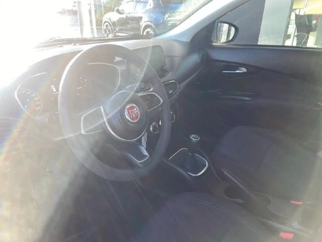 Fiat Tipo CityCross Life