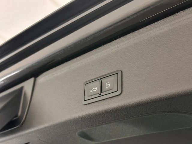 Audi A4 40 TFSI Avant Competition