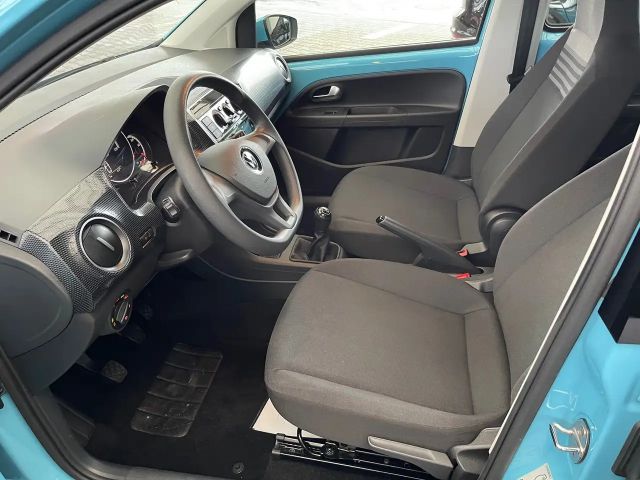 Volkswagen up! Move Move up!