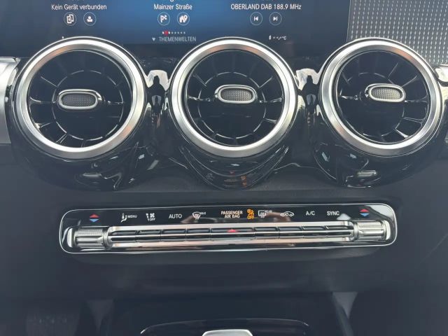 Mercedes-Benz GLB 200 GLB 200 PROGR+LED+KAMERA+PANO+ASSIST+CARPLAY+SHZ
