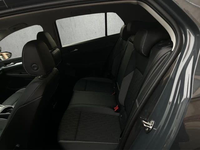 Volkswagen Golf 1.5 eTSI DSG Golf VIII