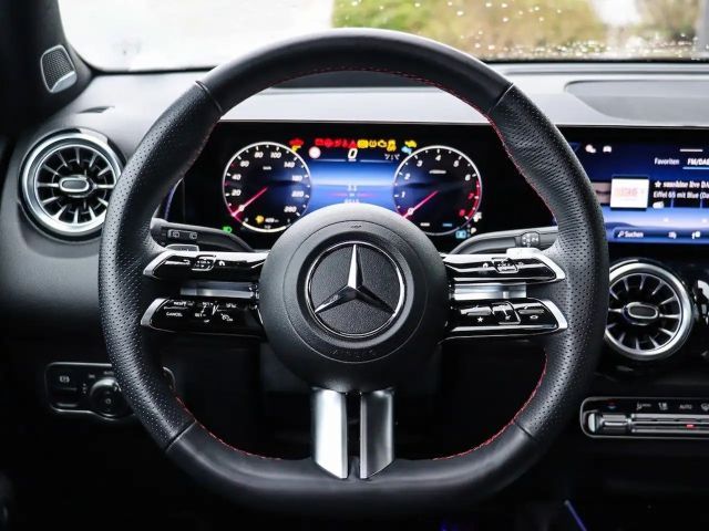 Mercedes-Benz GLB 200 AMG Line