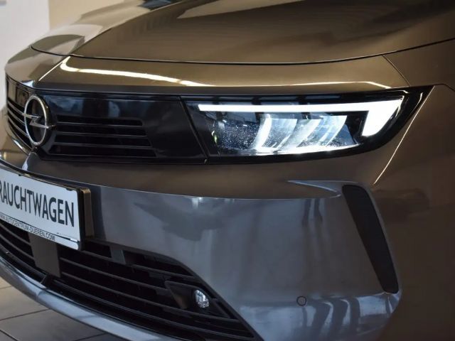 Opel Astra Elegance Sports Tourer