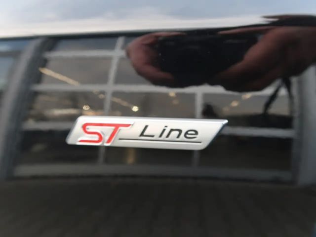 Ford Focus ST Line Wagon