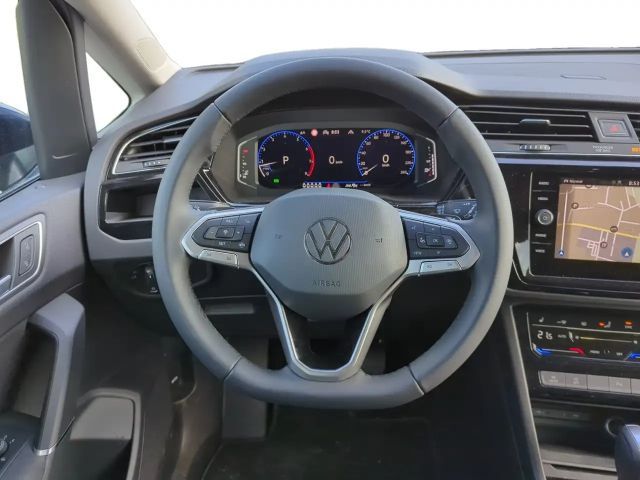 Volkswagen Touran 1.5 TSI DSG Highline