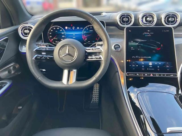 Mercedes-Benz GLC 300 4MATIC AMG Line