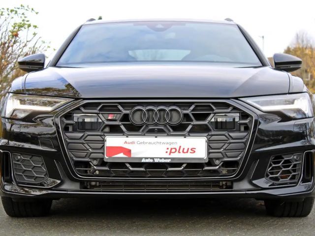Audi S6 Avant Quattro