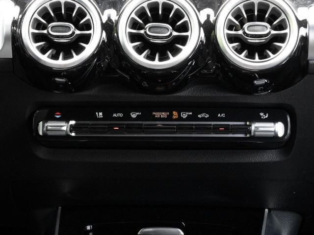 Mercedes-Benz GLB 200 GLB 200 d