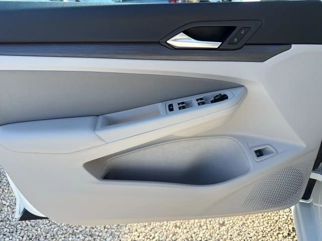 Volkswagen Golf Style eHybrid