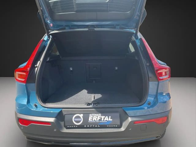 Volvo XC40 AWD Plus Recharge Twin Engine