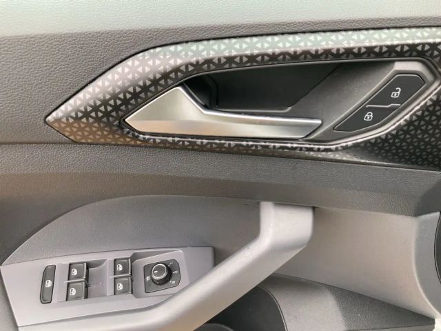 Volkswagen T-Cross 1.0 TSI R-Line