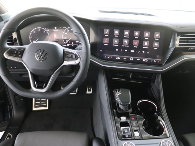 Volkswagen Touareg 3.0 l V6 TDI *Automatik*Allrad*AHK*NAVI*Standheiz*EPH*SIH*Leder*