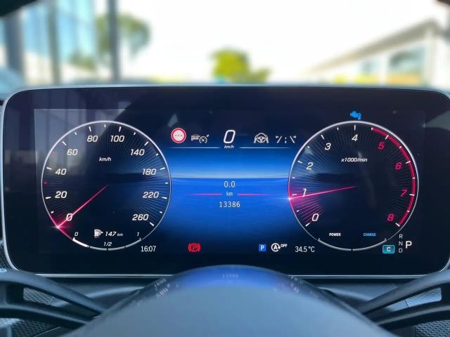 Mercedes-Benz C 180 AVANTGARDE Sedan