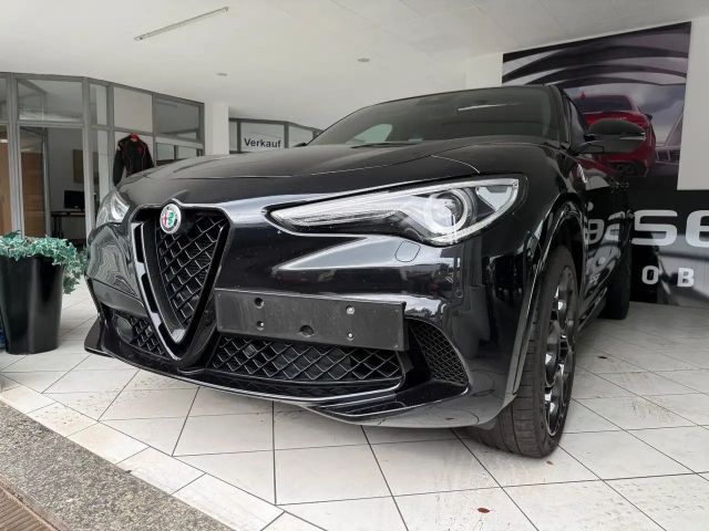 Alfa Romeo Stelvio Q4 Quadrifoglio Turbo