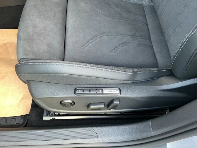 Volkswagen Golf Rabbit TSI