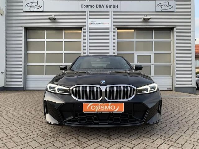 BMW 330 330i M-Sport Sedan xDrive
