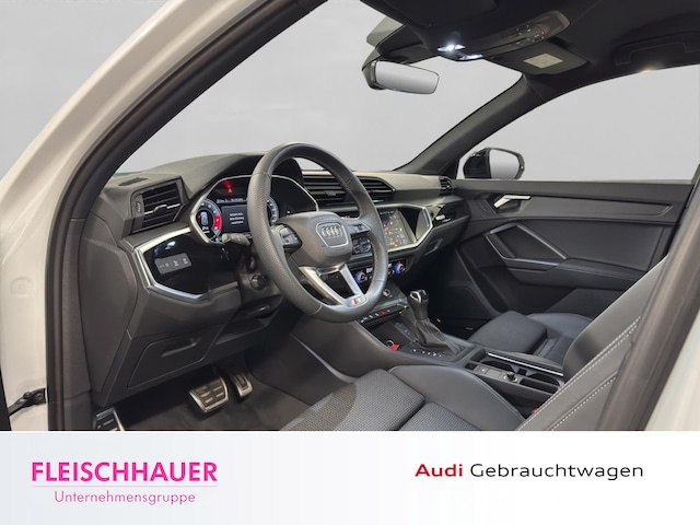 Audi Q3 35 TFSI S-Line S-Tronic
