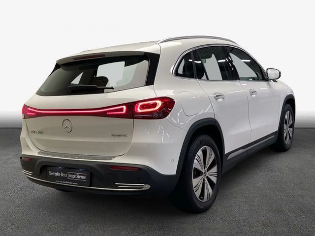 Mercedes-Benz EQA 300