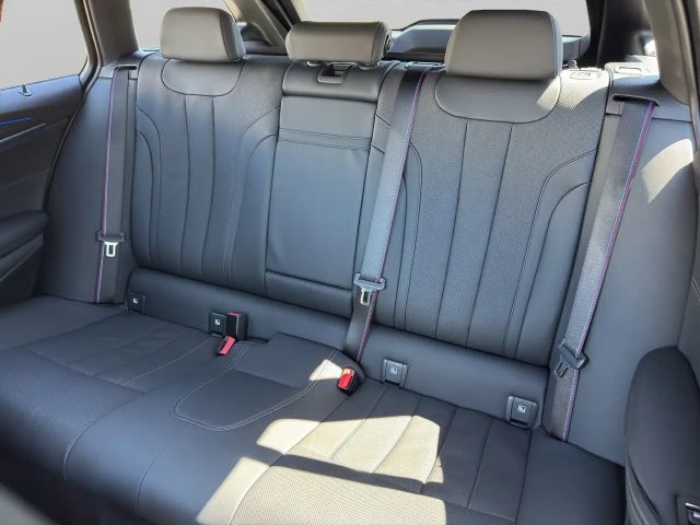 BMW 530 530i M-Sport Touring xDrive