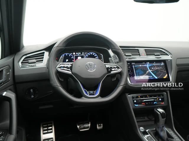 Volkswagen Tiguan R PANO MATRIX MEMORY LEDER AHK H/K ACC