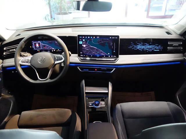 Volkswagen Tiguan DSG Elegance Elegance Sport