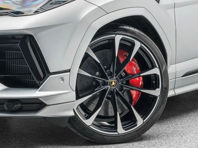 Lamborghini Urus S